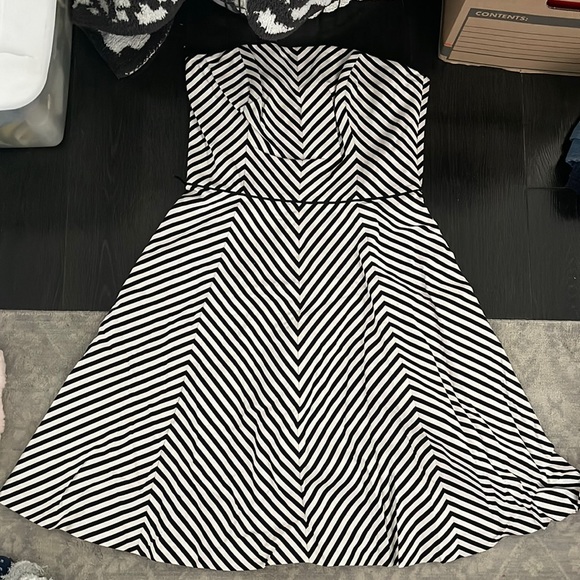 White House Black Market Dresses & Skirts - White House Black Market Dress